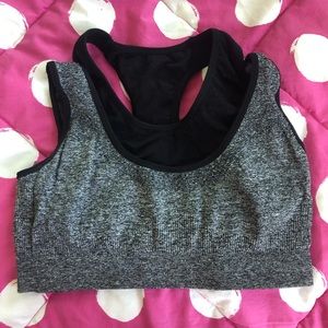 Double lined sports bra (never worn)